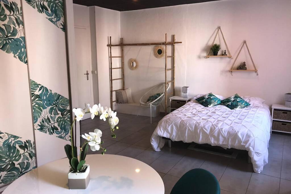 Studio Cocooning A 50 M Du Port, Classe 1 Etoile Кассі Екстер'єр фото